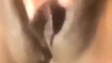Fingering Indian Masturbation Video