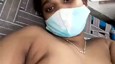 Desi Girl Showing Her Boobs On Live Show