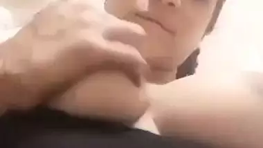 Sexy maal big boobs showing selfie video for lover