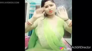 Big Tits Bhabhi Live