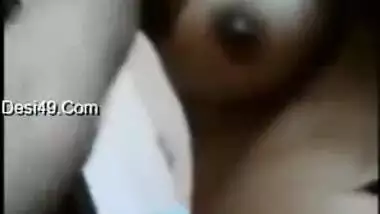 Young Indian woman unmasks XXX titties making viewers love them