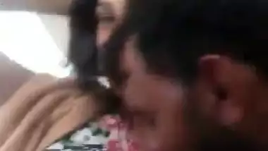 Rural desi lady kissed and boobs sucked in car