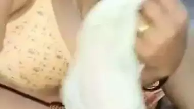 Hot Village bhabhi giving blowjob