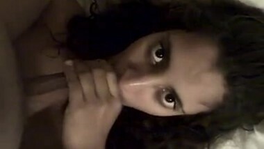 Sexy Bengaluru college girl erotic oral sex