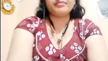 Big boobs mom live nude in Telegram app for money