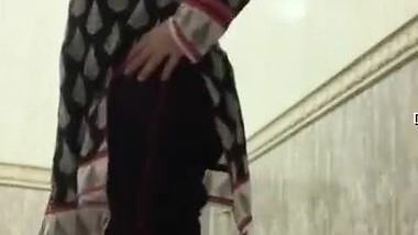 Today Exclusive- Sexy Paki Girl Shows Her Boobs And Pussy Part 2