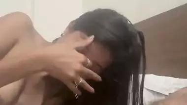 Puneri girl enjoys Lover’s Indian BBC in desi porn – Part 1