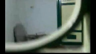Bhillai maid first time sex with owner