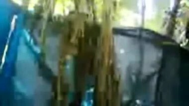 Hot Indian Mallu Aunty Show her Boobs while bathing