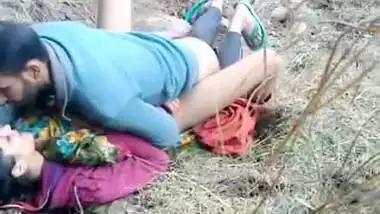 Newly married Bihari couple outdoor sex video