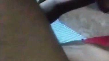 18-year-old GF rides like a slut in the Tamil sex video