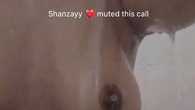 Cute Desi Girl Bathing