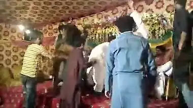 Lahore wedding mujra nude