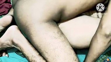 Indian Desi Mom fuking neighbour boy's fuking
