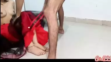 Indian Maid Have Affair With Landlord