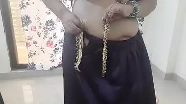 Horny Indian Naughty Bride Getting Ready For Her Suhaagrat