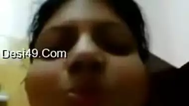 Today Exclusive- Sexy Telugu Bhabhi Record Her Bathing Video For Hubby