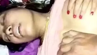 Assamese girl’s first desi chudai with her lover