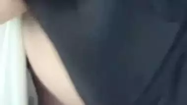 Bengali GF yummy boobs show on video call to lover