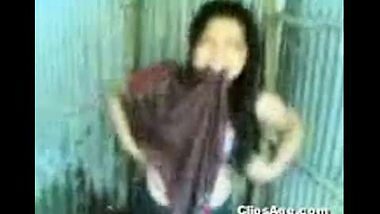 Bangla hottie neighbor caught nude while she gets dressed up after bath
