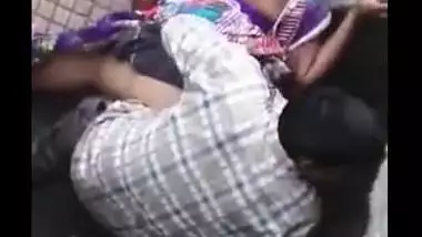 Surat couple under bridge sex free porn pics