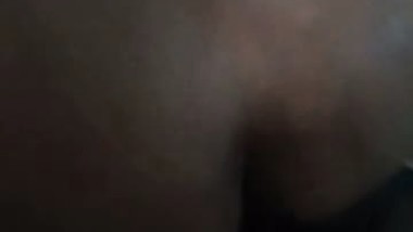 Cumshot on Indian Maids fat gaand