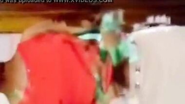 Indian College Girl Showing Boobs On Webcam