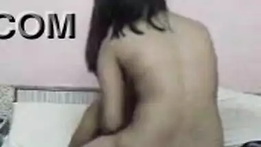 Amateur kuwari Gujarati desi girl sexy fuck xxx video with boyfriend