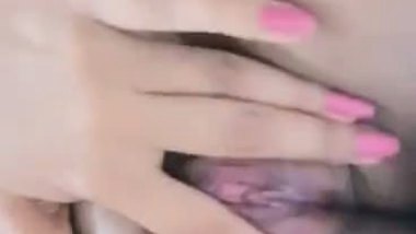 Full Nude Desi Babe Mouth Fingering Choot Fingering Tasing her Pussy Juice