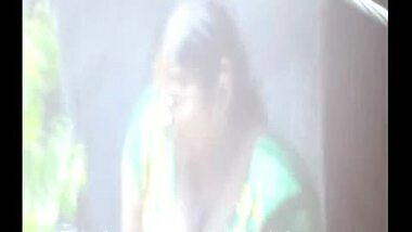Tamil Aunty Hidden Sneaky Video