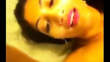 Newly Wed Wife Nude On webcam Teasing her Hubby