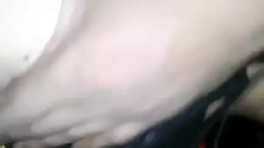 Bangladeshi housewife fucked by hubby on cam