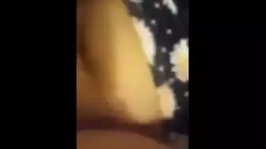 indian girl fuck pussy and anal