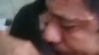 Kathmandu aunty fucks her lover in Nepali sex video