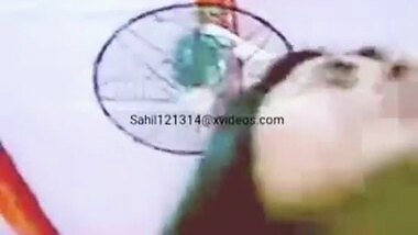 Bhabhi’s dick ride to wave off her rent