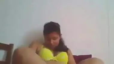 Lankan GF Showing HEr Cute Hoot Boobs t LOver at night