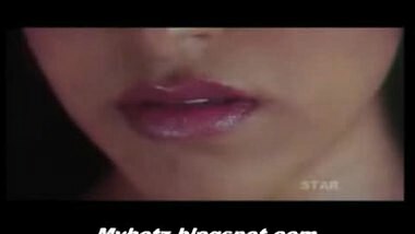 Mallu beauty hot reshma nude body exposing