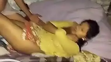 Desi villag wife fucking with old father in lw