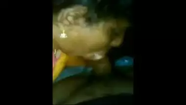 Tamil bhabhi gives a sloppy blowjob to lover