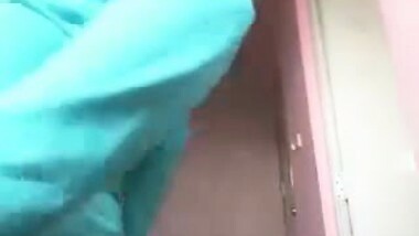 Indian girl self shot her ass for bf