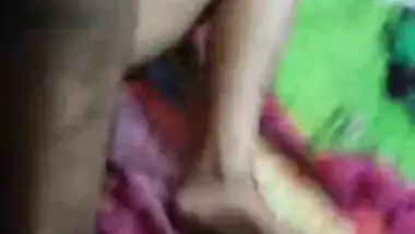 Threesome desi sex video of housewife with hubbyâ€™s friend