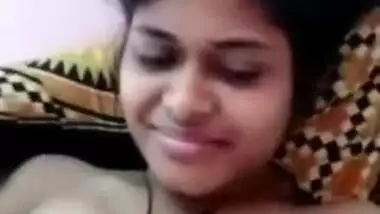 Today Exclusive- Cute Desi Girl Showing Boobs To Lover On Video Call Part 2