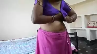 My desi village bhabhi ki boob