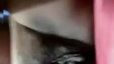 Desi Girl Pussy Showing On VideoCall