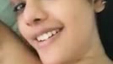 South Indian wife loves blowjob