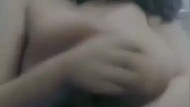 Cute girl massaging her big boobs viral show
