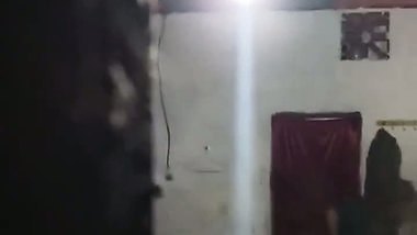 Neighbor aunty spying nude on hidden sex cam