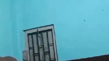 Desi xxx village sex video of an aunt and her young nephew