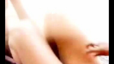 Shy Aunty fucked while other friend record the session