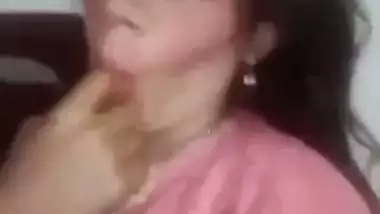 Pashto sex lady fingering horny naked pussy